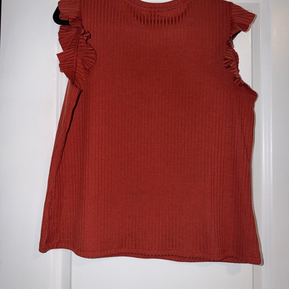 Ruffled Sleeveless Top - Rust - Picture 3 of 3